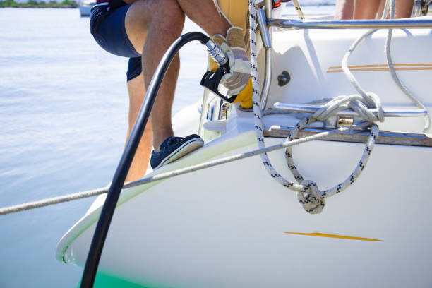repostar gasolina, barco, medio ambiente